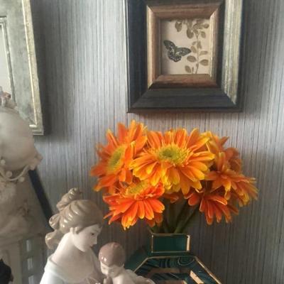 TƯỢNG TÂY BAN NHA MẸ VÀ BÉ